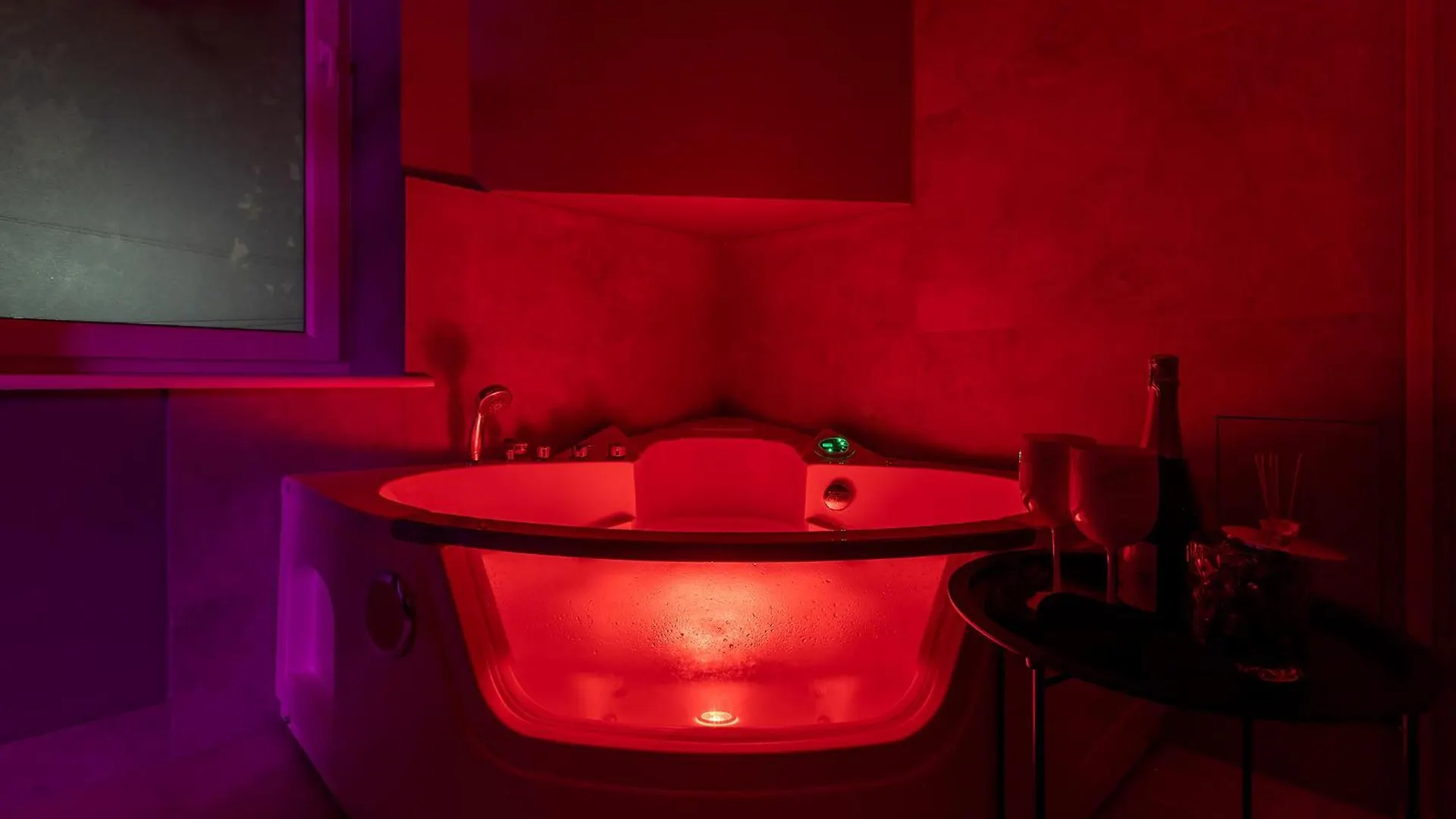 Secret Love Bdsm & Spa Poznan Poland