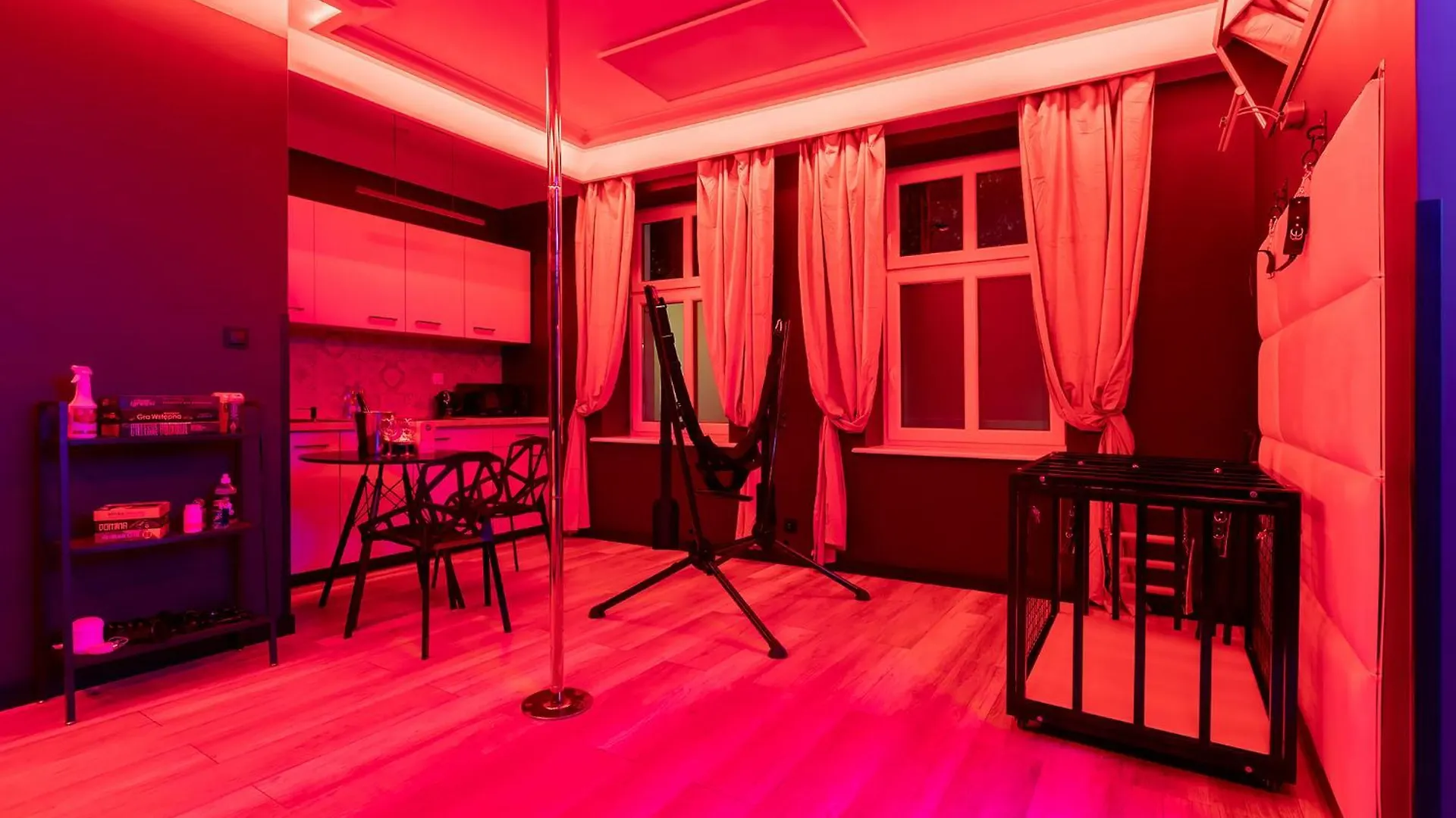 Apartment Secret Love Bdsm & Spa Poznan